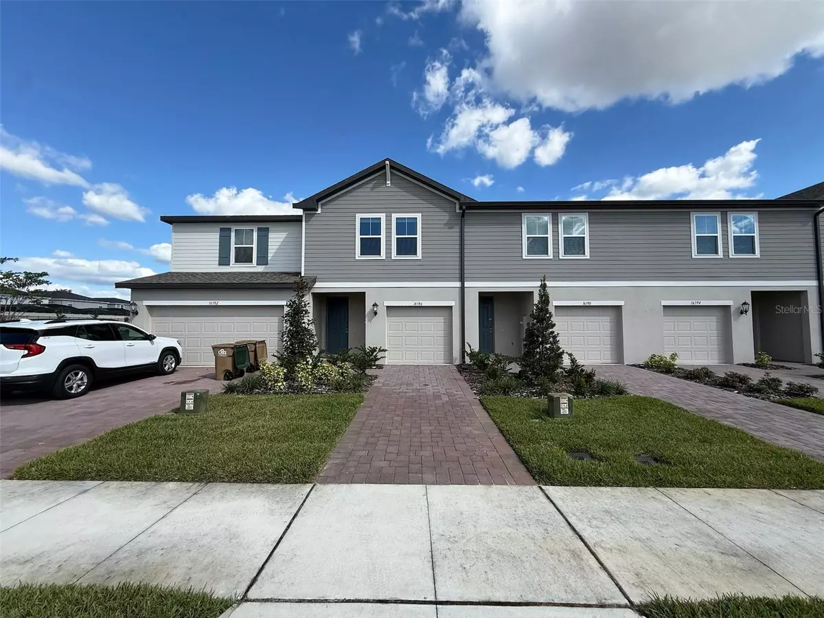 Clermont, FL 34714,16386 BIRD OF PARADISE AVE