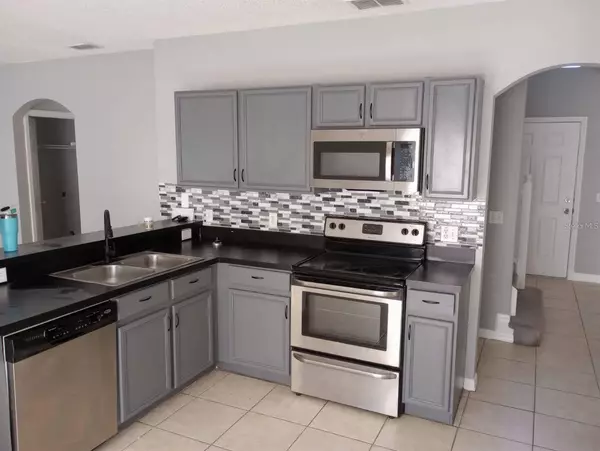 Poinciana, FL 34759,606 BLUEBILL CT