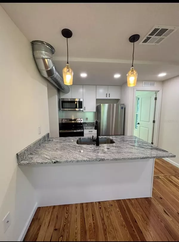 Sanford, FL 32771,1604 E 8TH ST