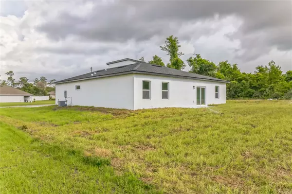 Ocala, FL 34473,8902 SW 135TH ST