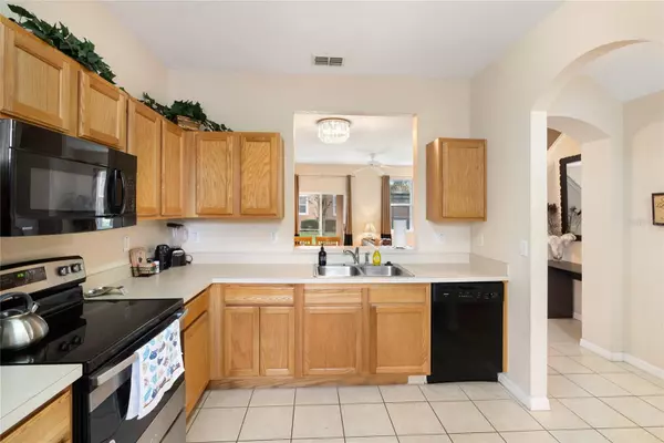 Kissimmee, FL 34746,5702 DELOREAN DR