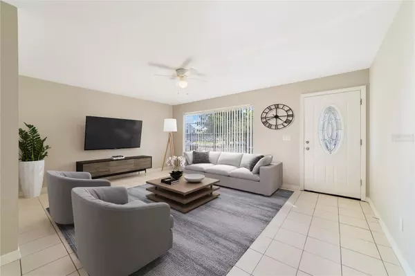 Orlando, FL 32825,9231 VENTANA LN