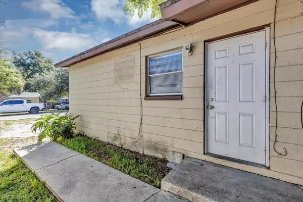 Tampa, FL 33612,9220 N 13TH ST #A & B