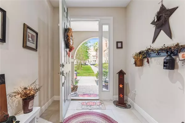 Lake Mary, FL 32746,2728 LOBELIA DR