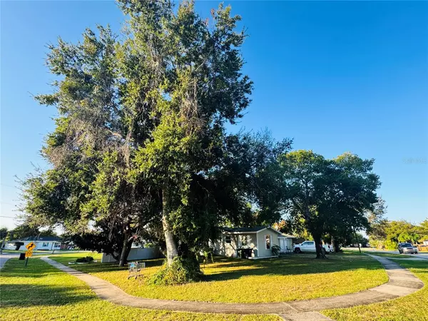 Deltona, FL 32725,995 MERRIMAC ST