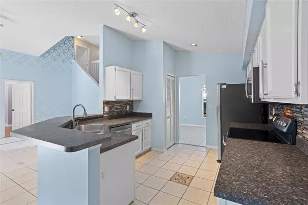 Kissimmee, FL 34747,2932 PADDINGTON WAY