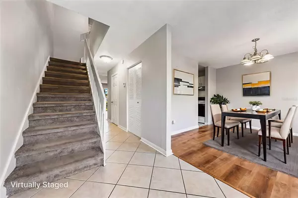 Orlando, FL 32839,5137 PICCADILLY CIRCUS CT #3