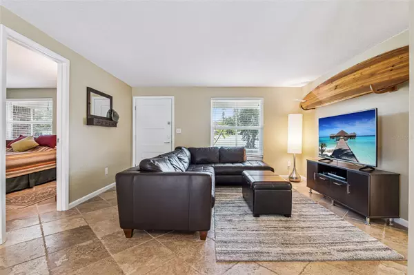 New Smyrna Beach, FL 32169,2 TED CIR