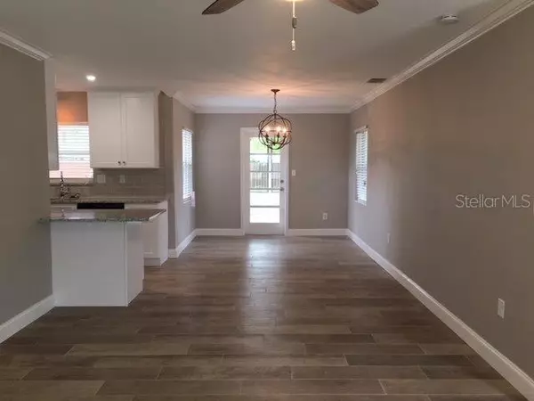 Winter Park, FL 32789,2111 BISCAYNE DR