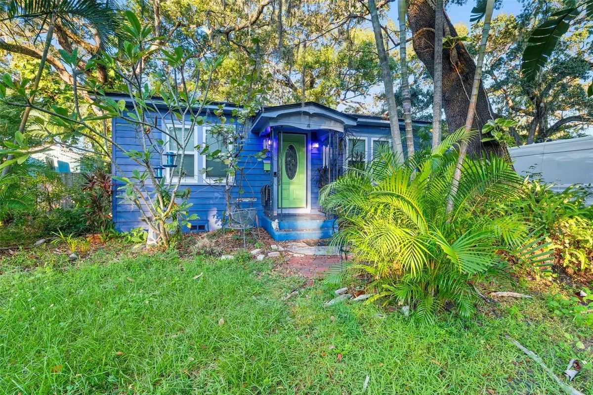 Orlando, FL 32803,834 N HAMPTON AVE