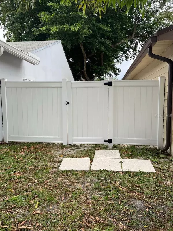 Pembroke Pines, FL 33025,1400 SW 85TH TER