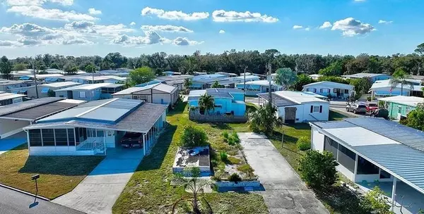 216 CAPTAINS WALK, North Fort Myers, FL 33917