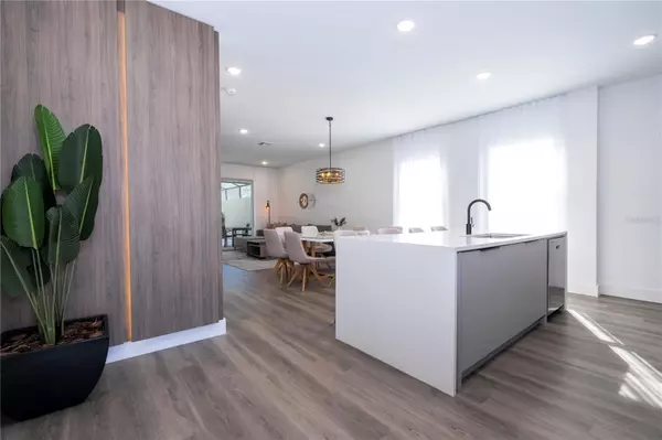 Kissimmee, FL 34747,9062 HAYMAN LN