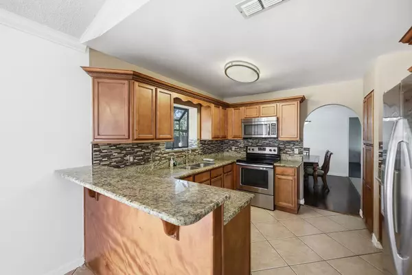 Orlando, FL 32825,1615 MARTINSVILLE CT