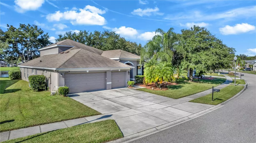 2288 HOLLY PINE CIR, Orlando, FL 32820