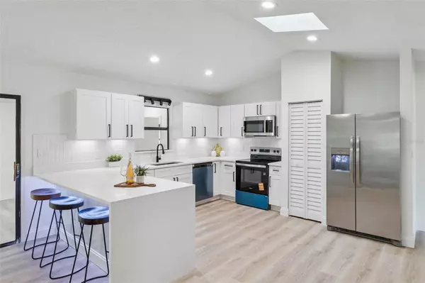 Malabar, FL 32950,3715 COREY RD