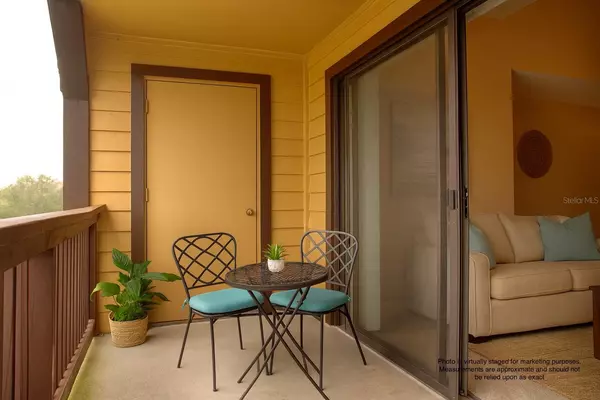 Altamonte Springs, FL 32701,351 LONE HILL DR #306