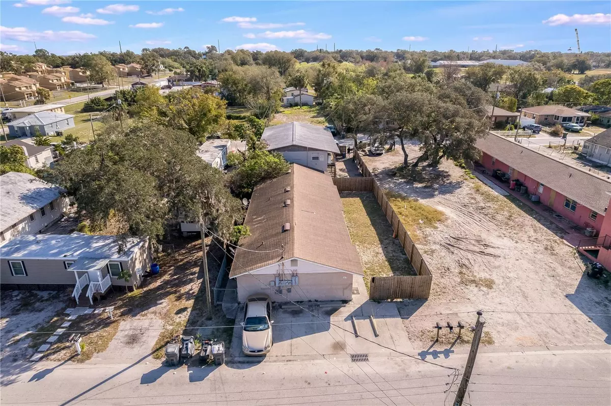 Winter Haven, FL 33881,2438 NE 5TH ST NE