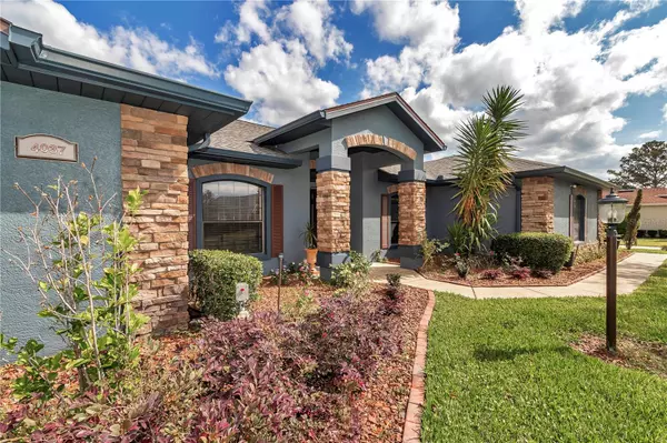 Ocala, FL 34480,4037 SE 40TH ST