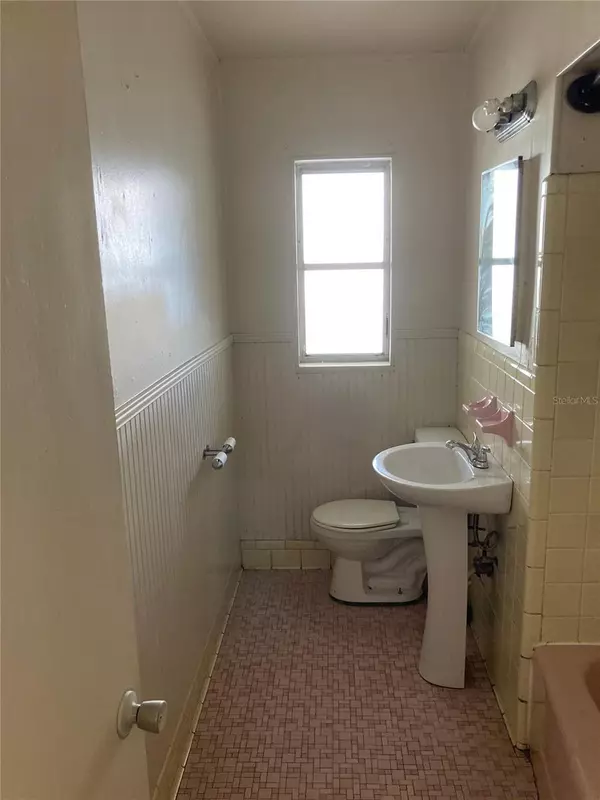 Titusville, FL 32780,1545 KINGS CT