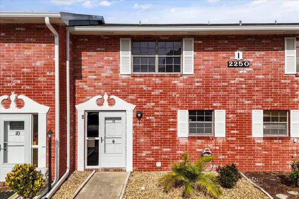 2250 S PALMETTO AVE #i-11, Daytona Beach, FL 32119