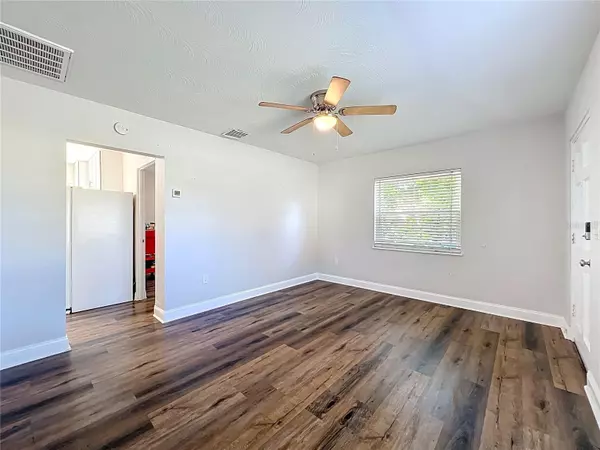 Longwood, FL 32750,742 E CHURCH AVE