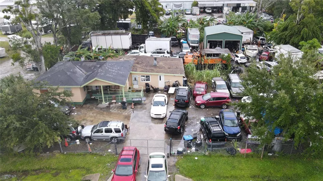 655 BARRY ST, Orlando, FL 32808