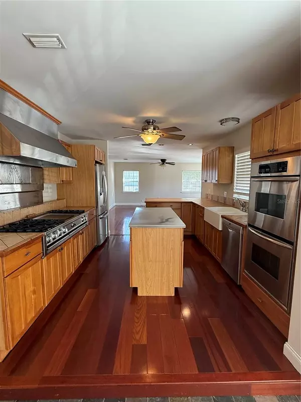 Clearwater, FL 33755,401 N LINCOLN AVE