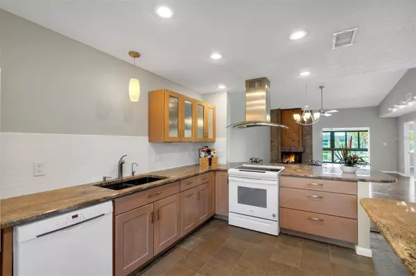 Altamonte Springs, FL 32701,15 ESCONDIDO CIR #142