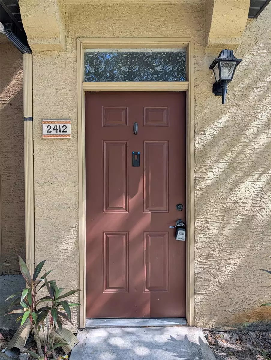 Orlando, FL 32835,6408 RALEIGH ST #2412