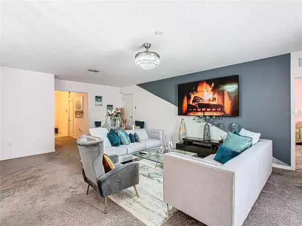 Kissimmee, FL 34759,208 GOLDENROD LN