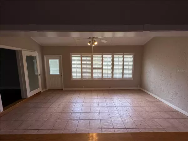 Fern Park, FL 32730,1539 PICKWOOD AVE