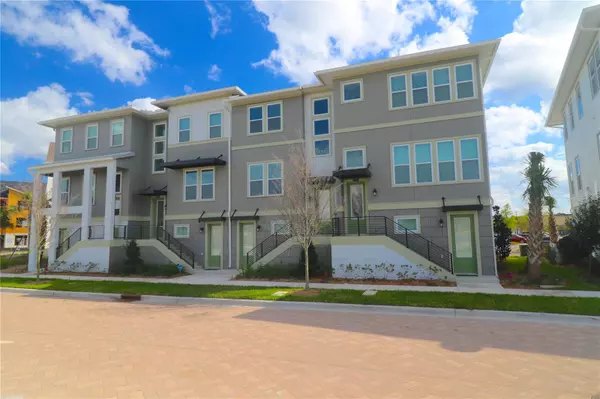 8224 ELION ST, Orlando, FL 32827