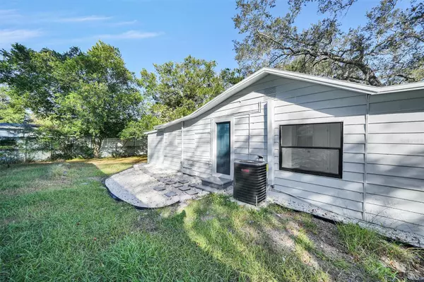 Tampa, FL 33604,8414 N 20TH ST