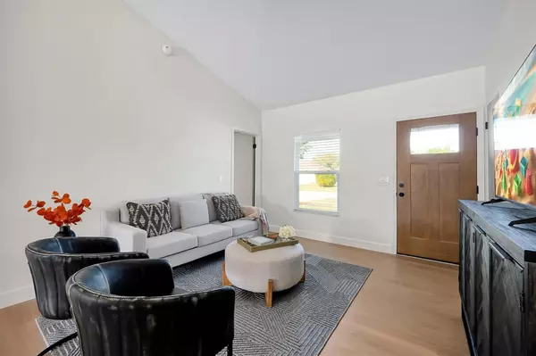 Deltona, FL 32725,561 KEYSTONE TER