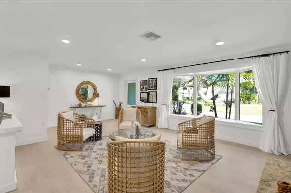 Vero Beach, FL 32963,1945 ANGLERS CV