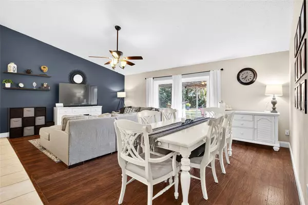 Orlando, FL 32817,4807 DUNBARTON DR