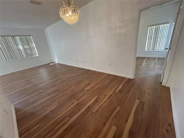 Kissimmee, FL 34758,425 BRIDGEWATER CT