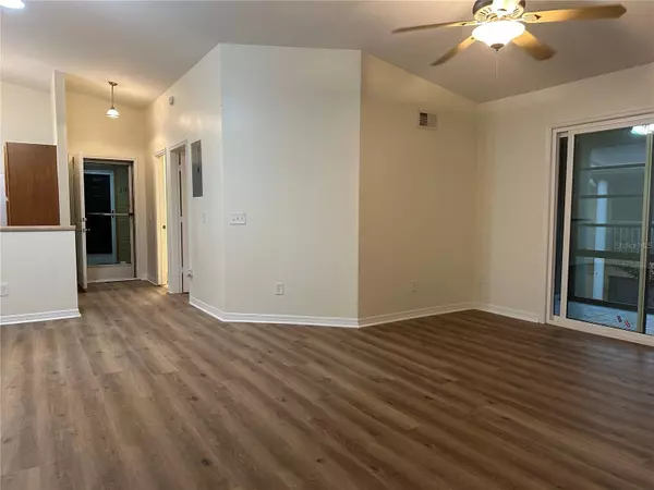 Orlando, FL 32822,6019 SCOTCHWOOD GLN #201