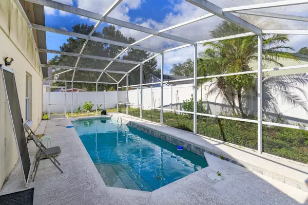 Kissimmee, FL 34744,2161 RJ CIR