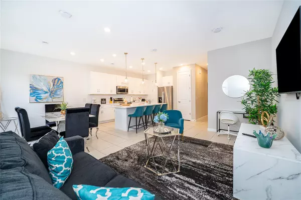 Davenport, FL 33896,1013 PLANTATION LN