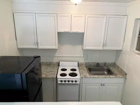 Daytona Beach, FL 32114,422 HENRY BUTTS DR