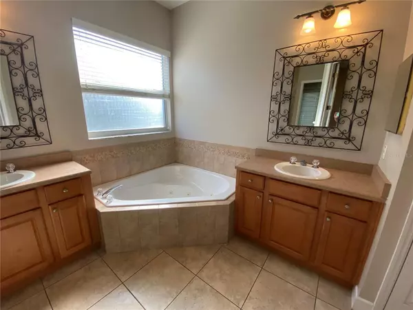 Port Orange, FL 32127,609 RENNER RD