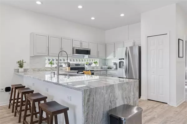 Kissimmee, FL 34747,2911 SUNSET VISTA CT