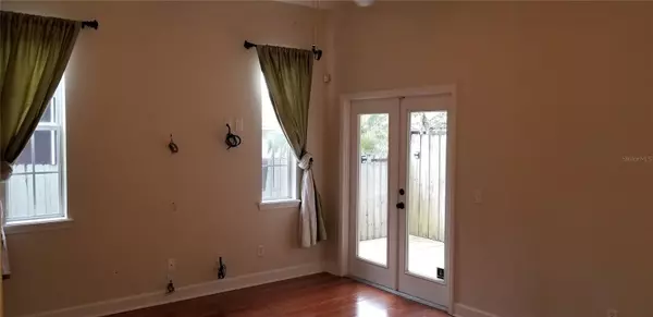 Orlando, FL 32804,2216 MUSSELWHITE AVE