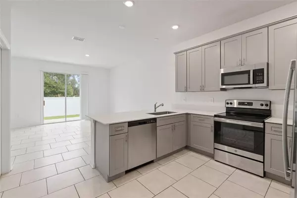 Kissimmee, FL 34747,7693 STONE CREEK TRL