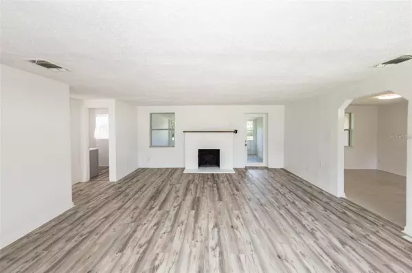 Debary, FL 32713,15 PALMIRA RD