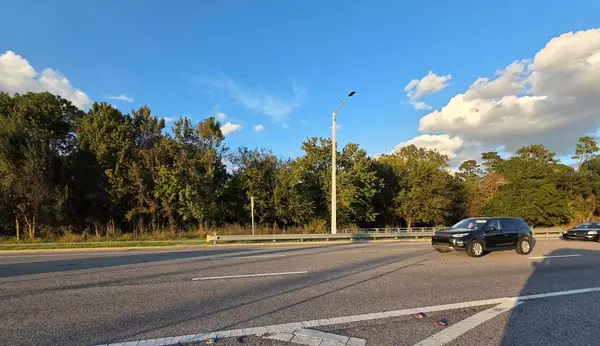 Orlando, FL 32817,10847 E COLONIAL DR