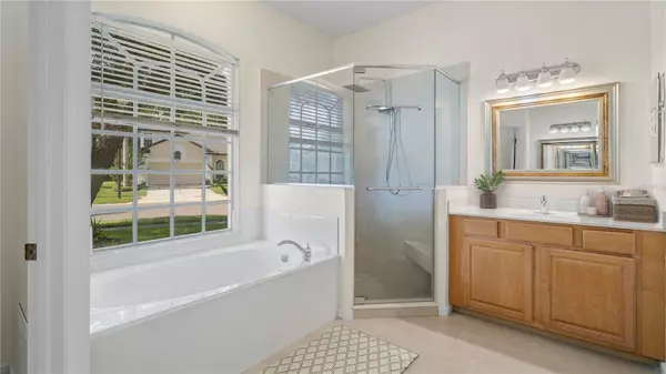 Orlando, FL 32828,603 FORESTGREEN CT