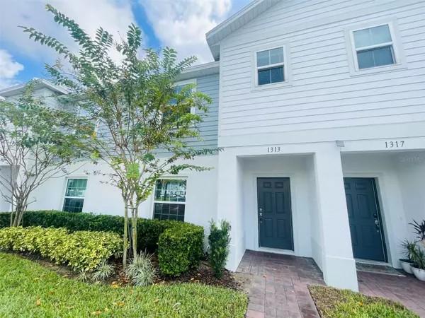 1313 BLAZING STAR LN, Davenport, FL 33837